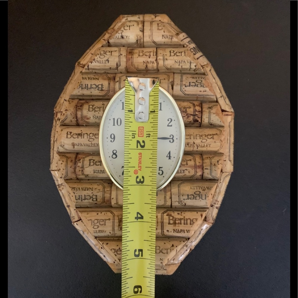 Handcrafted Cork Clock (Beringer) - Picture 9 of 9